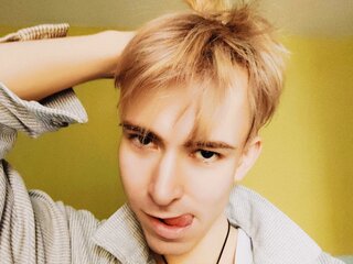 AugustShtegman cam adult