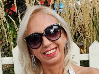 BaditaLuna pussy online