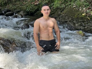 DrekFox livejasmine camshow