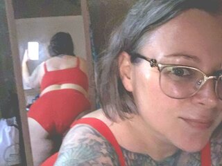 MaeFoster recorded livejasmine