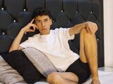 MaxLeons camshow jasmin