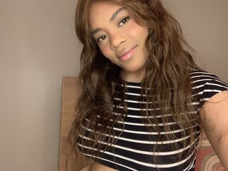MiaMartinii photos anal